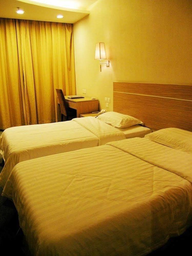 Hotel Super 8 Wenzhou Xingrong Exterior foto